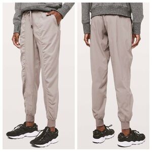 Lululemon Dance Studio Jogger 29” Bottoms Pants Swift Sweat-Wicking Athletic